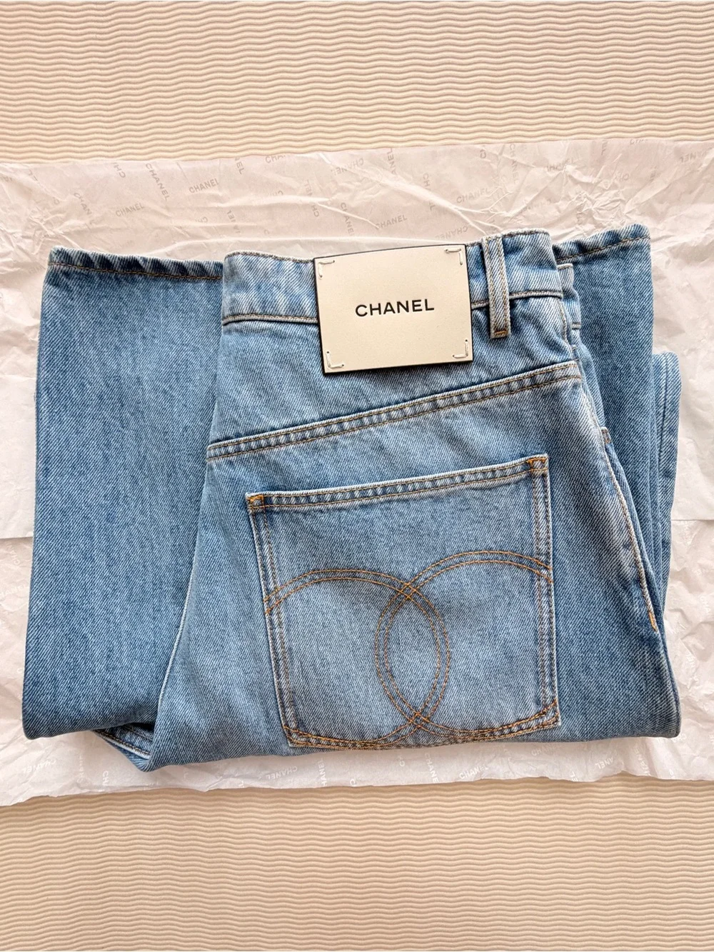 Chanel Jeans Wide-Leg Denim Brand New w/Tags Gold Button and Details Size 40